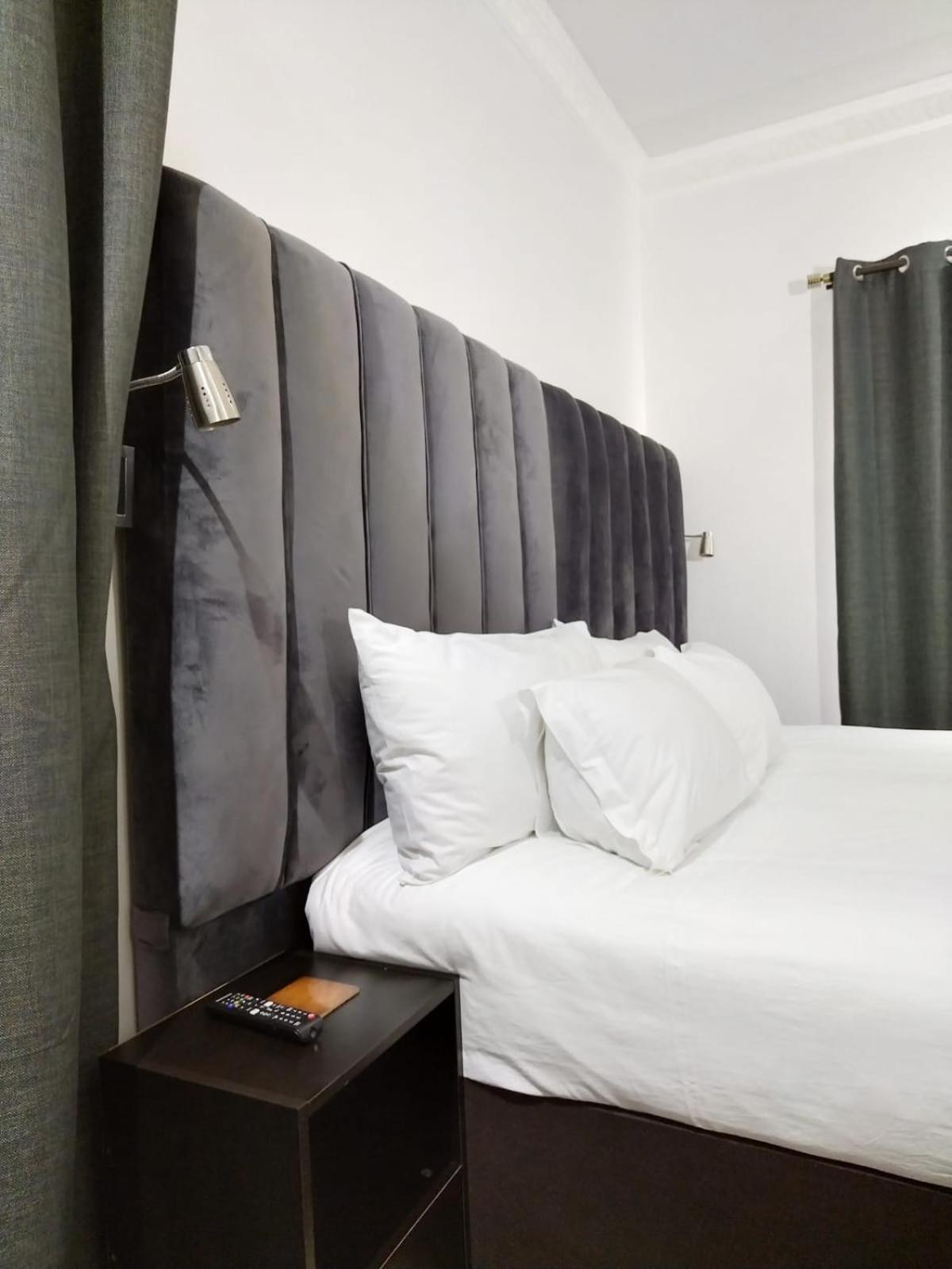 Cheers Guest House Evander ภายนอก รูปภาพ